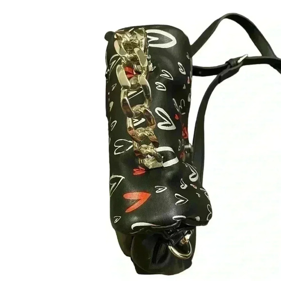 SKINNYDIP LONDON Leo Graffiti Hearts Mini Top Handle - Picture 7 of 11